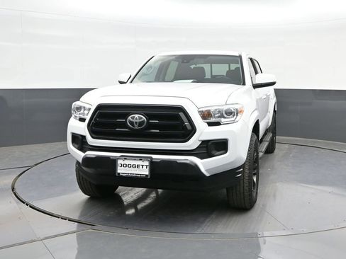 Used 2020 Toyota Tacoma SR w/ SR Convenience Package RWD image 26