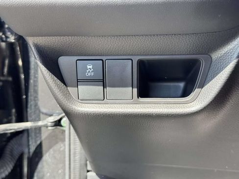 Used 2024 Honda HR-V Sport image 17
