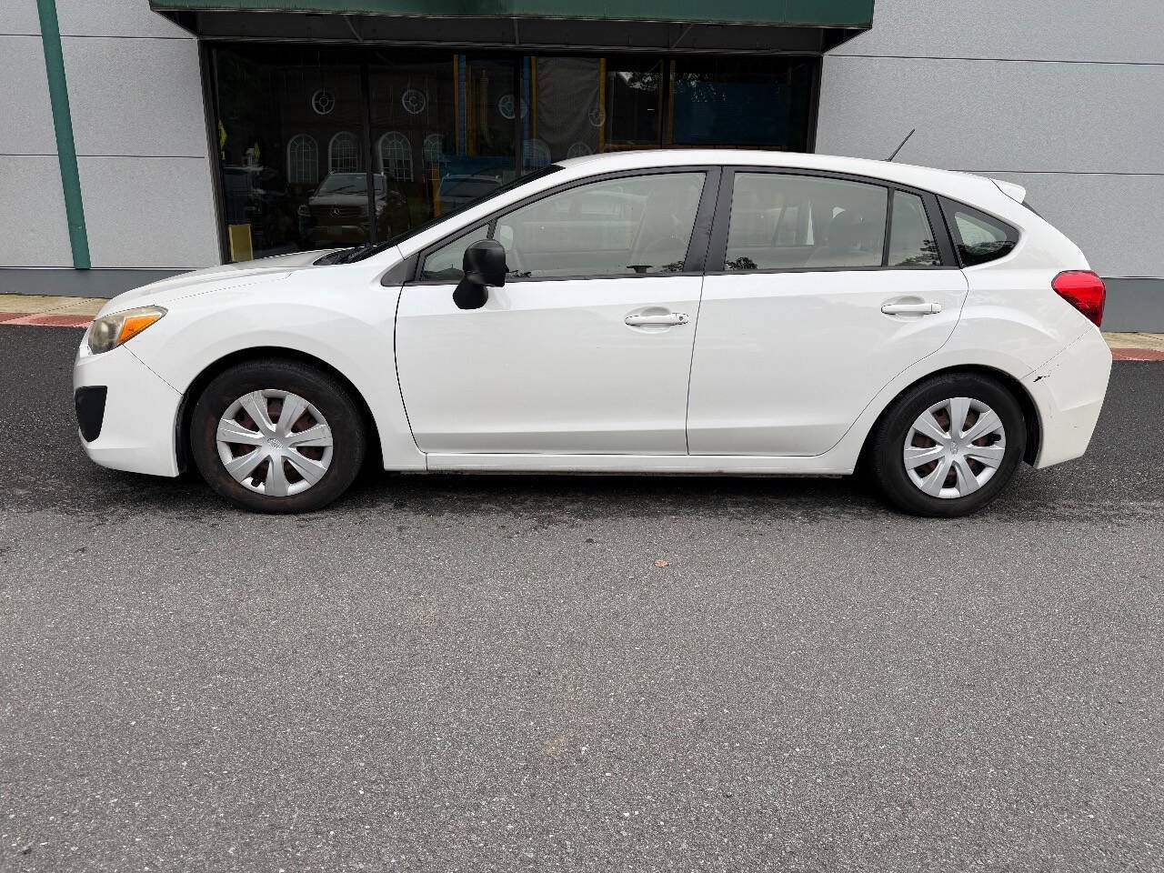 Used 2014 Subaru Impreza 2.0i AWD/4WD image 3