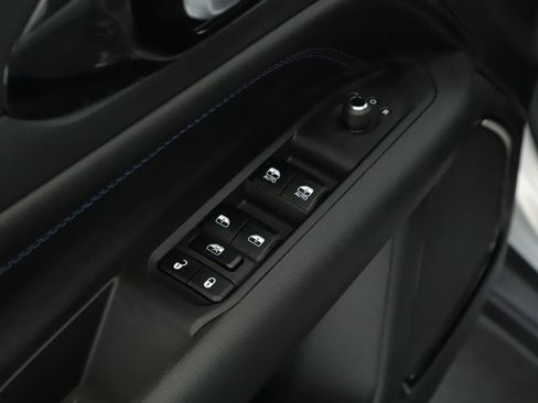 New 2026 Jeep Compass Limited image 5