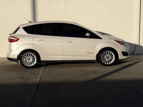 Used 2015 Ford C-MAX SEL w/ Equipment Group 302A image 4