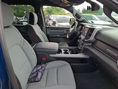 Used 2023 RAM 1500 Big Horn AWD/4WD image 12