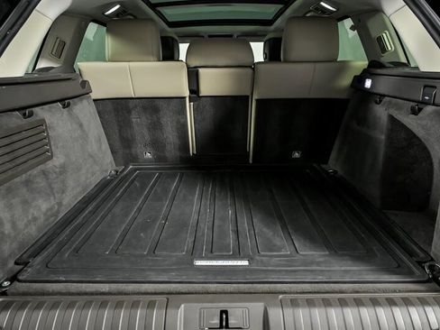 Used 2021 Land Rover Range Rover Sport HSE Silver Edition image 13