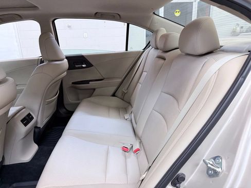 Used 2013 Honda Accord EX-L image 18