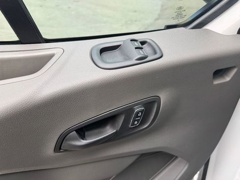 Used 2024 Ford Transit 350 DRW image 19