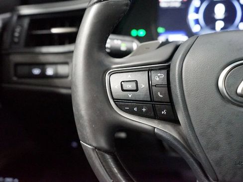 Used 2024 Lexus ES 350 Ultra Luxury w/ Accessory Package (Z2) image 14