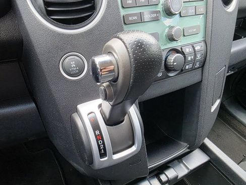 Used 2009 Honda Pilot LX image 24
