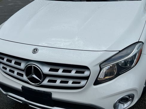 Used 2019 Mercedes-Benz GLA 250 4MATIC image 11