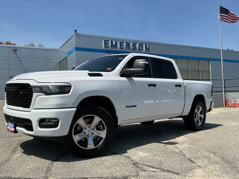 Used 2025 RAM 1500 Tradesman AWD/4WD image 2