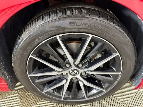 Used 2022 Toyota Camry SE w/ Audio Upgrade Package FWD image 13