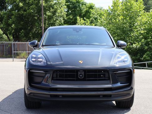 New 2025 Porsche Macan image 12