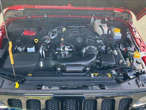 Certified 2023 Jeep Wrangler Sport AWD/4WD image 10