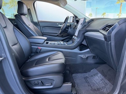 Used 2021 Ford Edge Titanium w/ Class II Trailer Tow Package image 24
