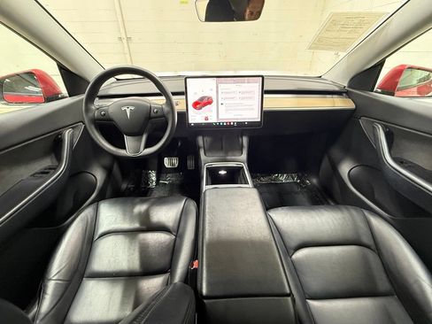Used 2022 Tesla Model Y Performance AWD/4WD image 33