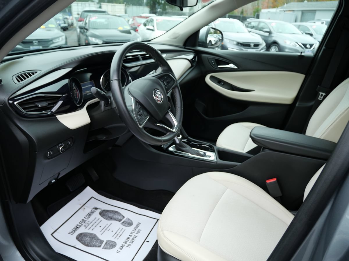 Used 2023 Buick Encore GX Preferred FWD image 9