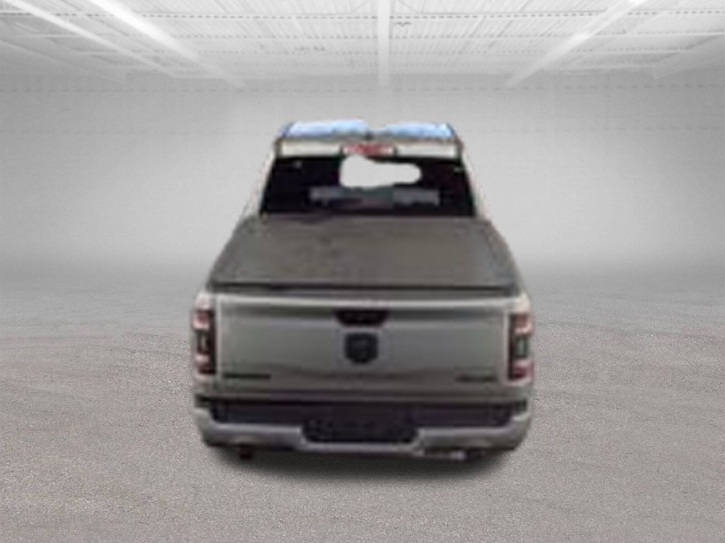 Used 2023 RAM 1500 Big Horn AWD/4WD image 3