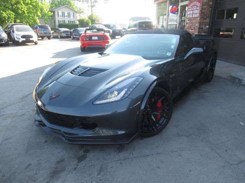 Used 2019 Chevrolet Corvette Z06 w/ Z07 Performance Package RWD image 45