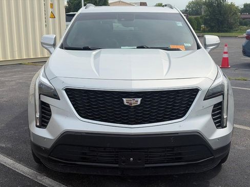 Used 2022 Cadillac XT4 Sport AWD/4WD image 2