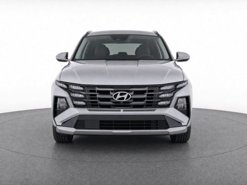 Used 2025 Hyundai Tucson SE FWD image 5