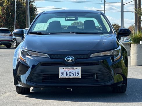 Used 2023 Toyota Corolla LE image 9