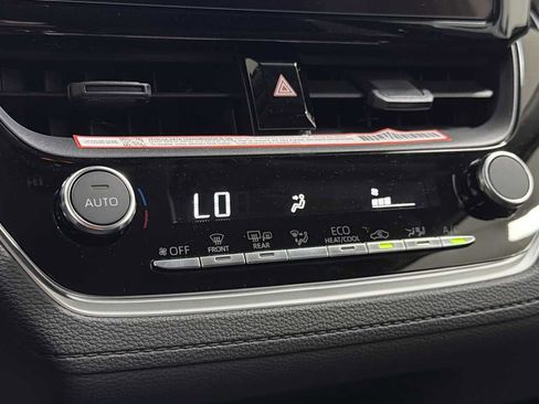New 2026 Toyota Corolla Cross LE AWD/4WD image 21