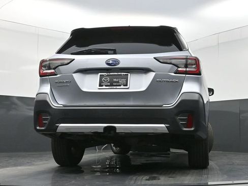 Used 2022 Subaru Outback Limited image 36