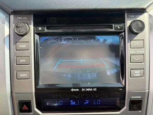 Used 2016 Toyota Tundra Limited w/ Limited Premium Package AWD/4WD image 16