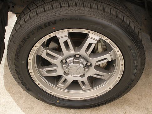 Used 2016 Toyota Tundra SR5 image 23