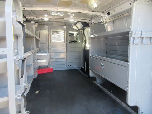 Used 2019 Ford Transit 150 130 Low Roof image 25