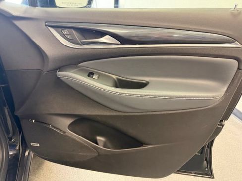 Used 2024 Buick Enclave Premium FWD image 35