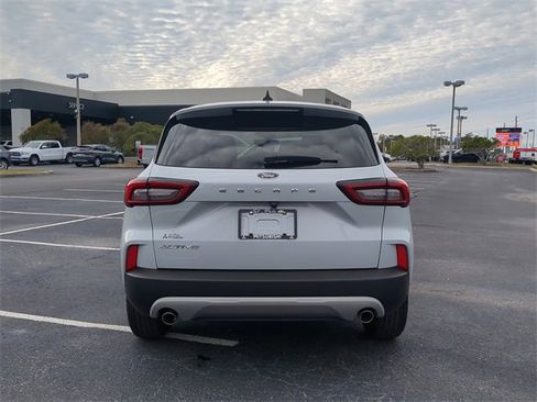 Used 2025 Ford Escape Active image 5