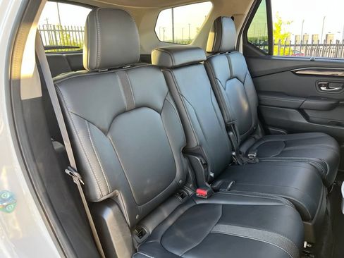 Used 2023 Honda Pilot EX-L image 25