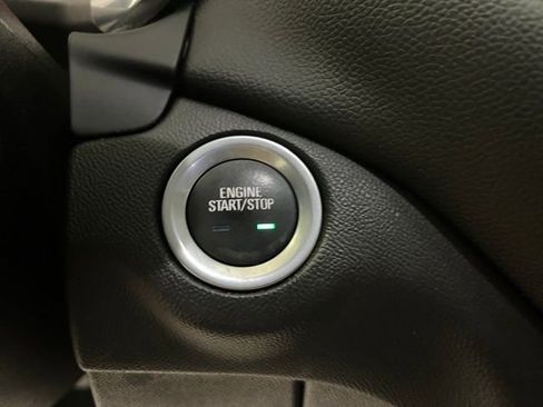 Used 2019 Chevrolet Equinox LT image 15