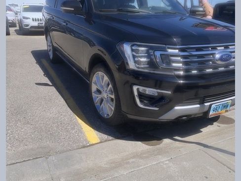 Used 2019 Ford Expedition Max Limited w/ Equipment Group 302A AWD/4WD image 1