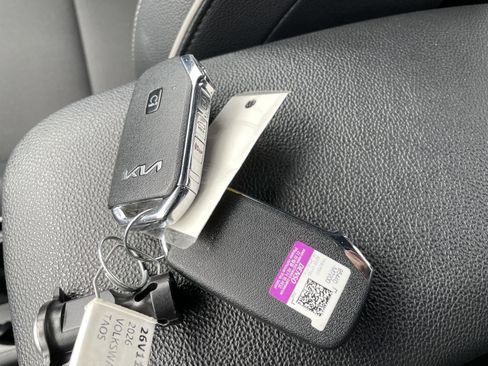 Used 2023 Kia Forte GT-Line image 33