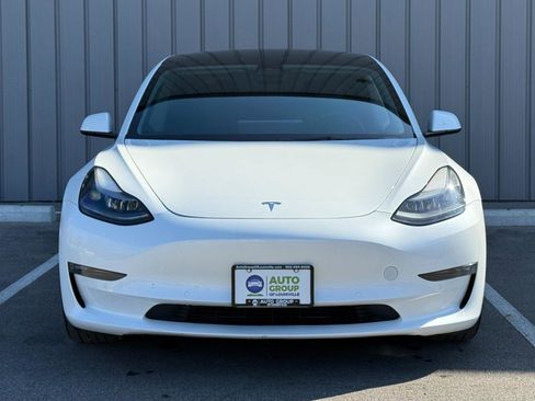 Used 2022 Tesla Model 3 Long Range image 2
