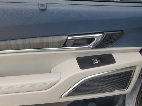 Certified 2024 Kia Telluride SX FWD image 10