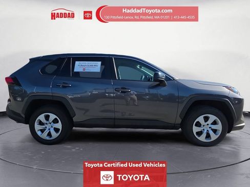 Certified 2024 Toyota RAV4 LE AWD/4WD image 7