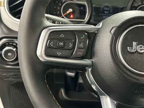 Used 2024 Jeep Wrangler Sahara image 17
