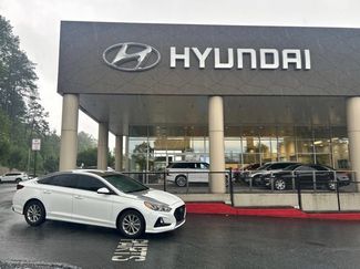 Used 2018 Hyundai Sonata SE FWD video 1