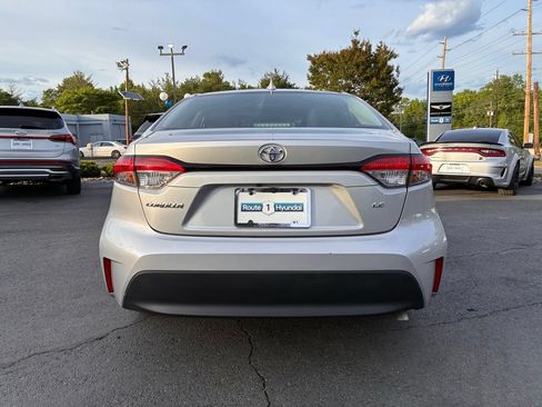 Used 2024 Toyota Corolla LE FWD image 6