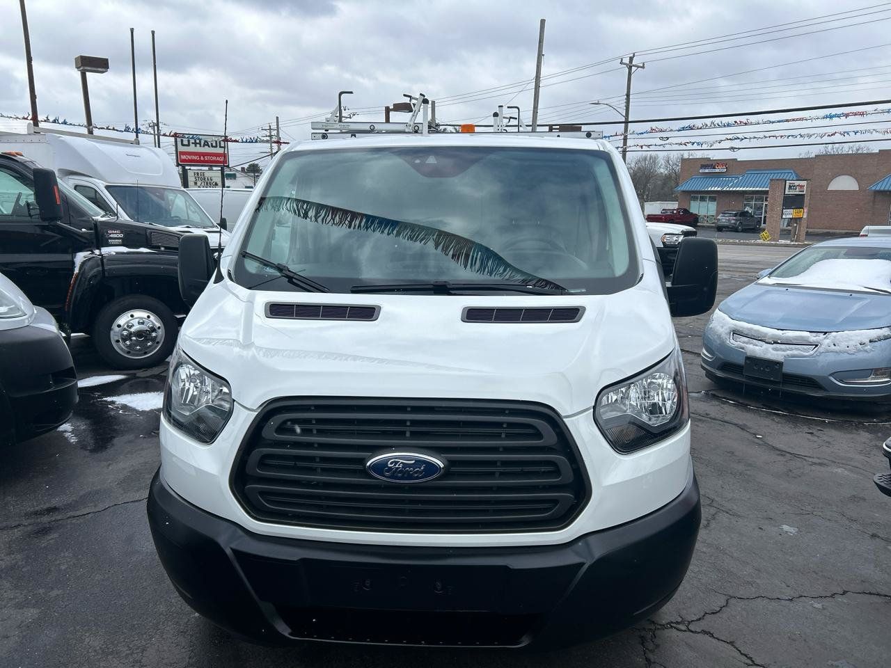 Used 2018 Ford Transit 150 130 Low Roof RWD image 2