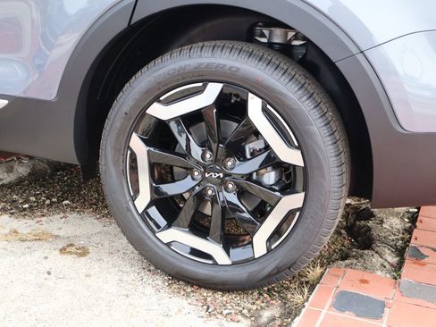 New 2025 Kia Telluride EX image 45