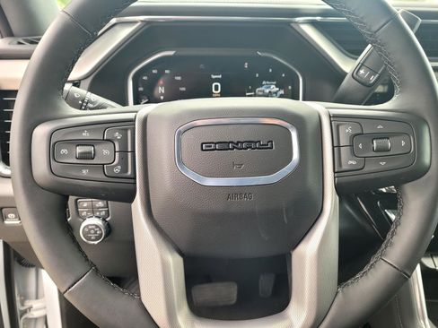 New 2026 GMC Sierra 2500 Denali w/ Denali Reserve Package AWD/4WD image 12