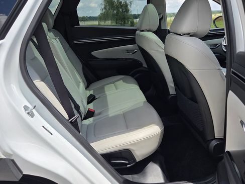 Used 2023 Hyundai Tucson Limited AWD/4WD image 15