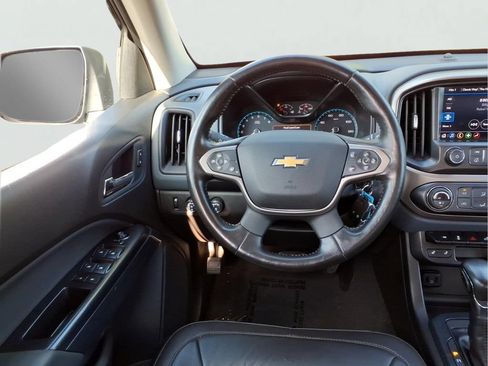 Used 2022 Chevrolet Colorado Z71 w/ Trail Boss Package AWD/4WD image 21