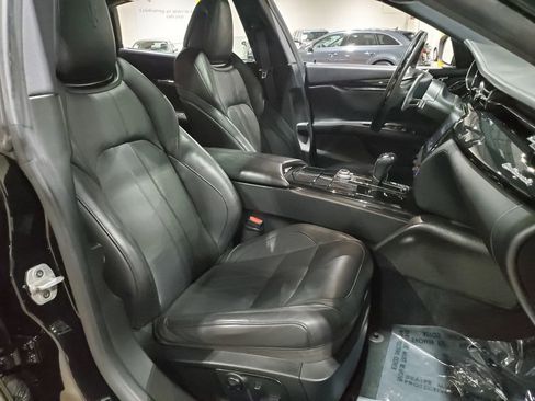 Used 2018 Maserati Quattroporte S GranSport Q4 AWD/4WD image 13