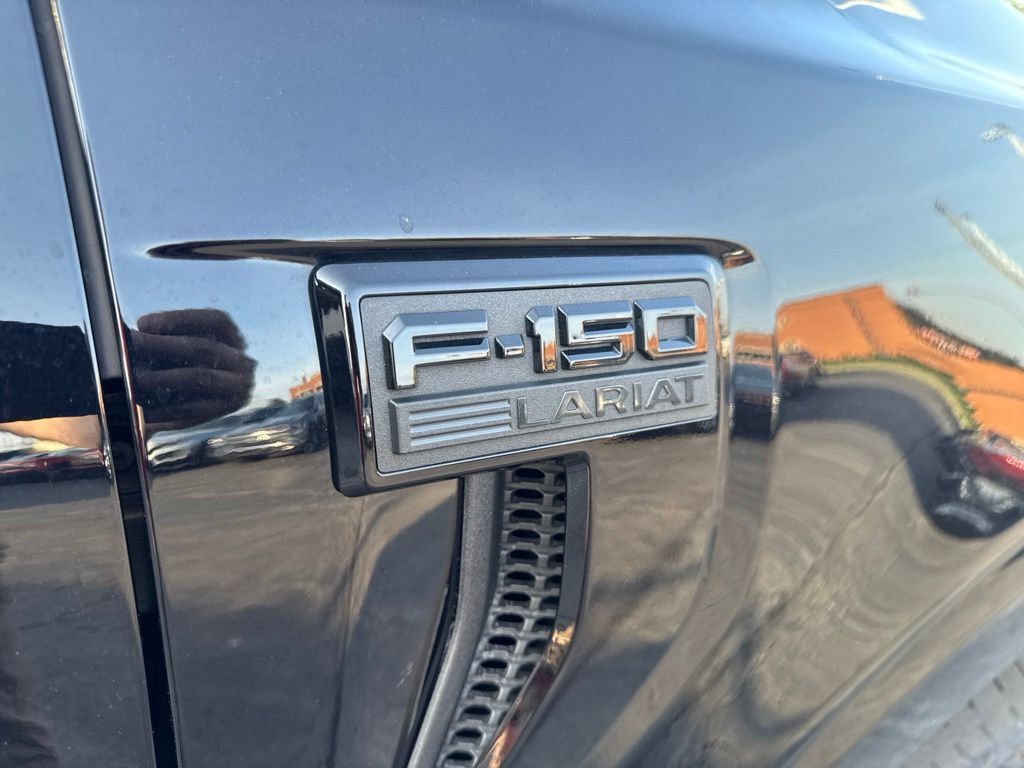 Certified 2025 Ford F150 Lariat w/ Equipment Group 501A Mid AWD/4WD image 41