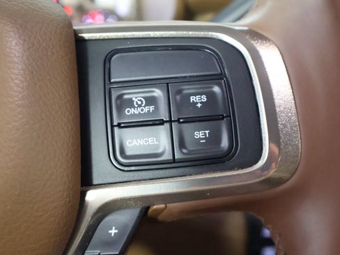 Used 2019 RAM 2500 Limited AWD/4WD image 41