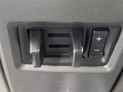 Used 2022 Ford F350 XLT w/ XLT Value Package image 24